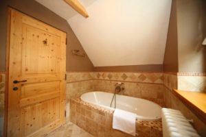 Kronau Chalet Resort - Chalet Whistler